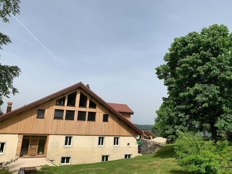 Ancienne Ferme Comtoise 4 Etoiles, 11 Personnes Lac St-Point/Mont D'Or Montperreux Exterior photo