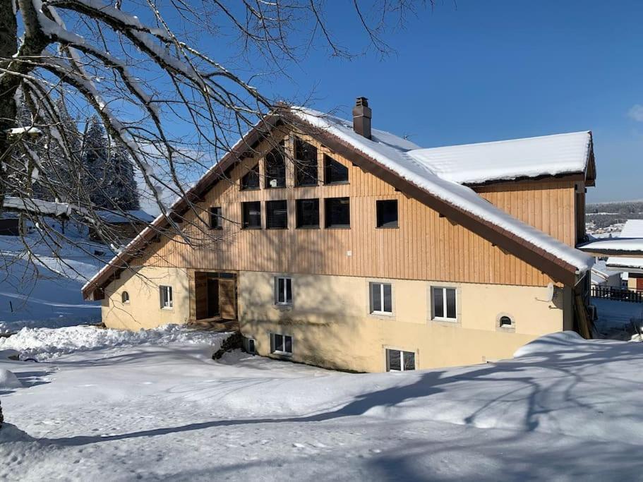 Ancienne Ferme Comtoise 4 Etoiles, 11 Personnes Lac St-Point/Mont D'Or Montperreux Exterior photo